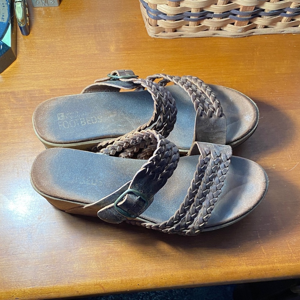 White Mountain Brown Wedge Sandals